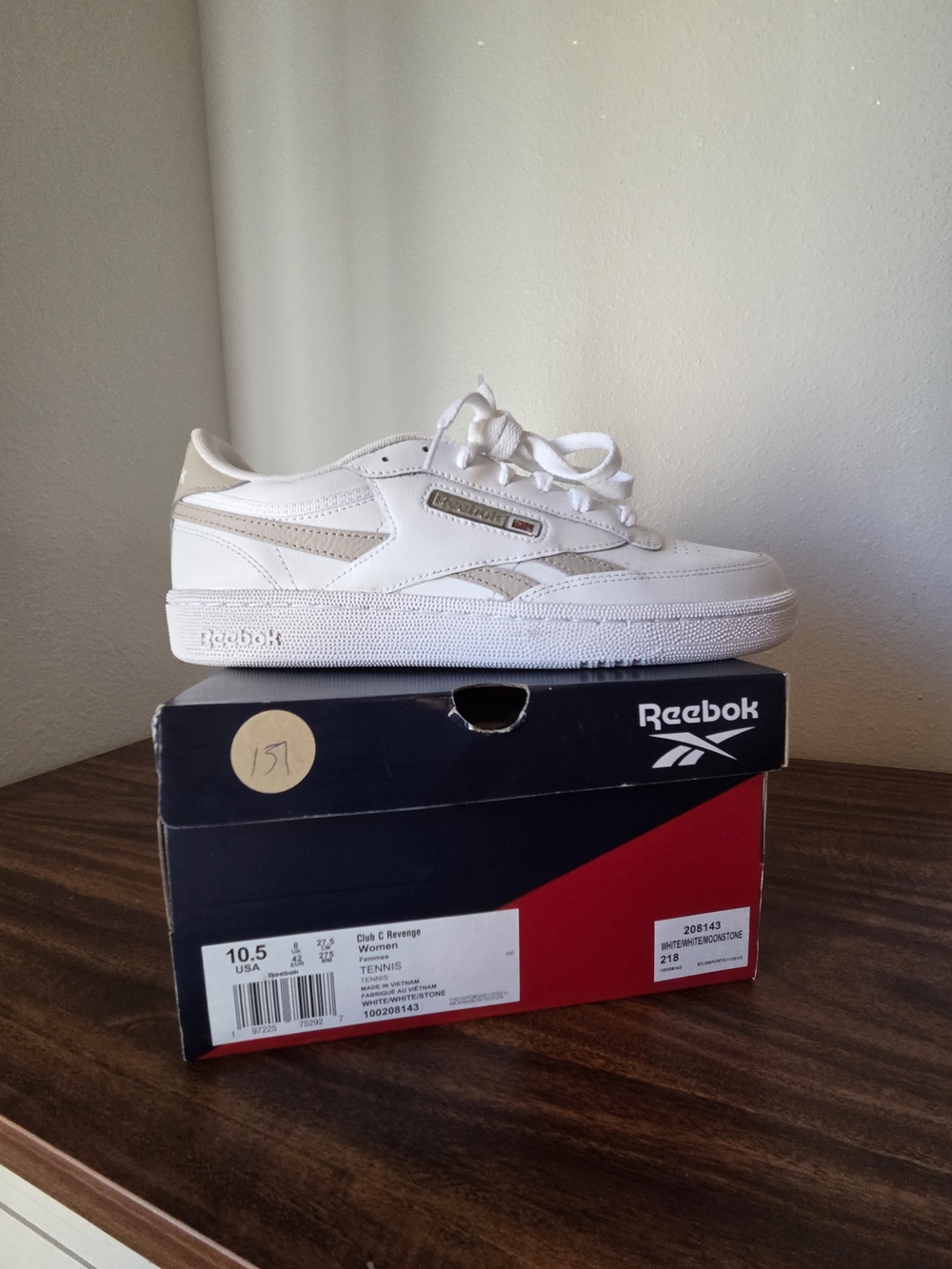 Reebok White and Beige Women's Low-Top Sneakers